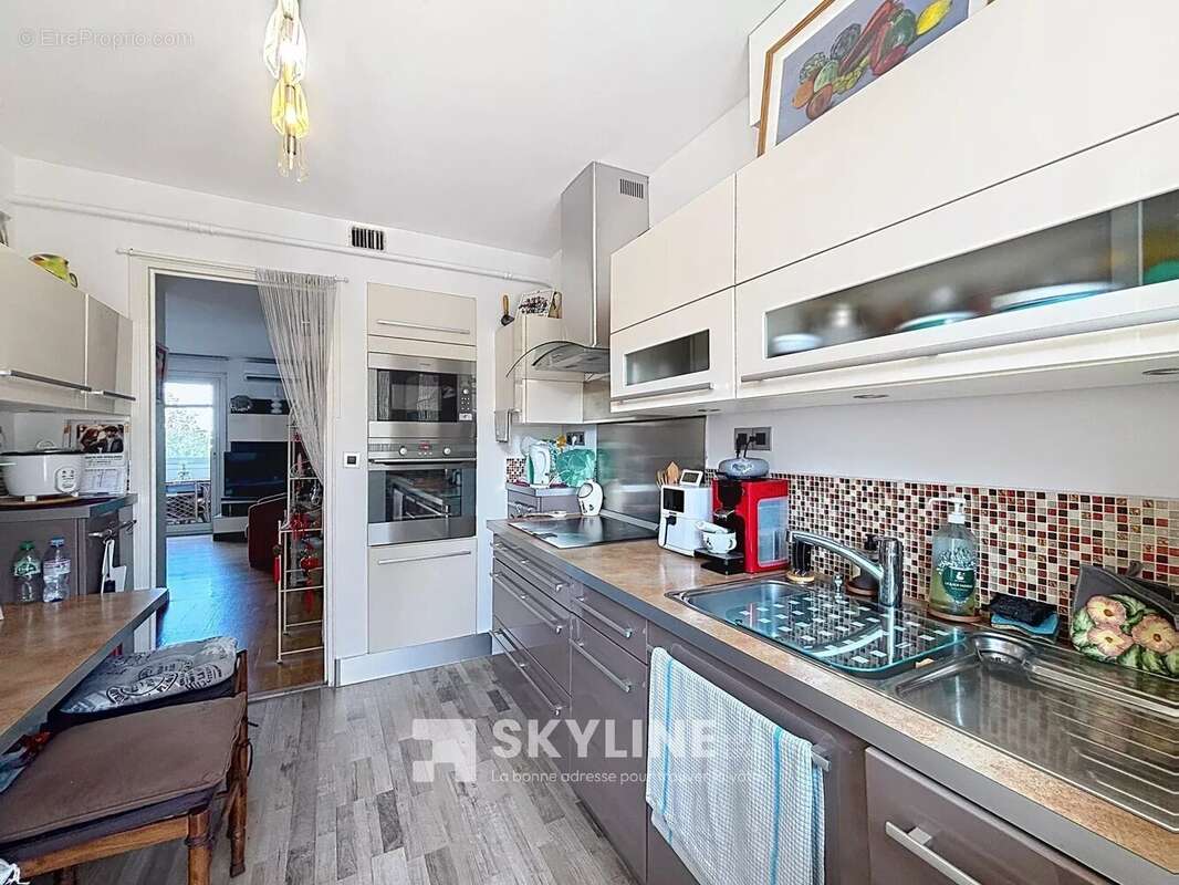 Appartement 69 m² à Marseille-15e  - photo 3