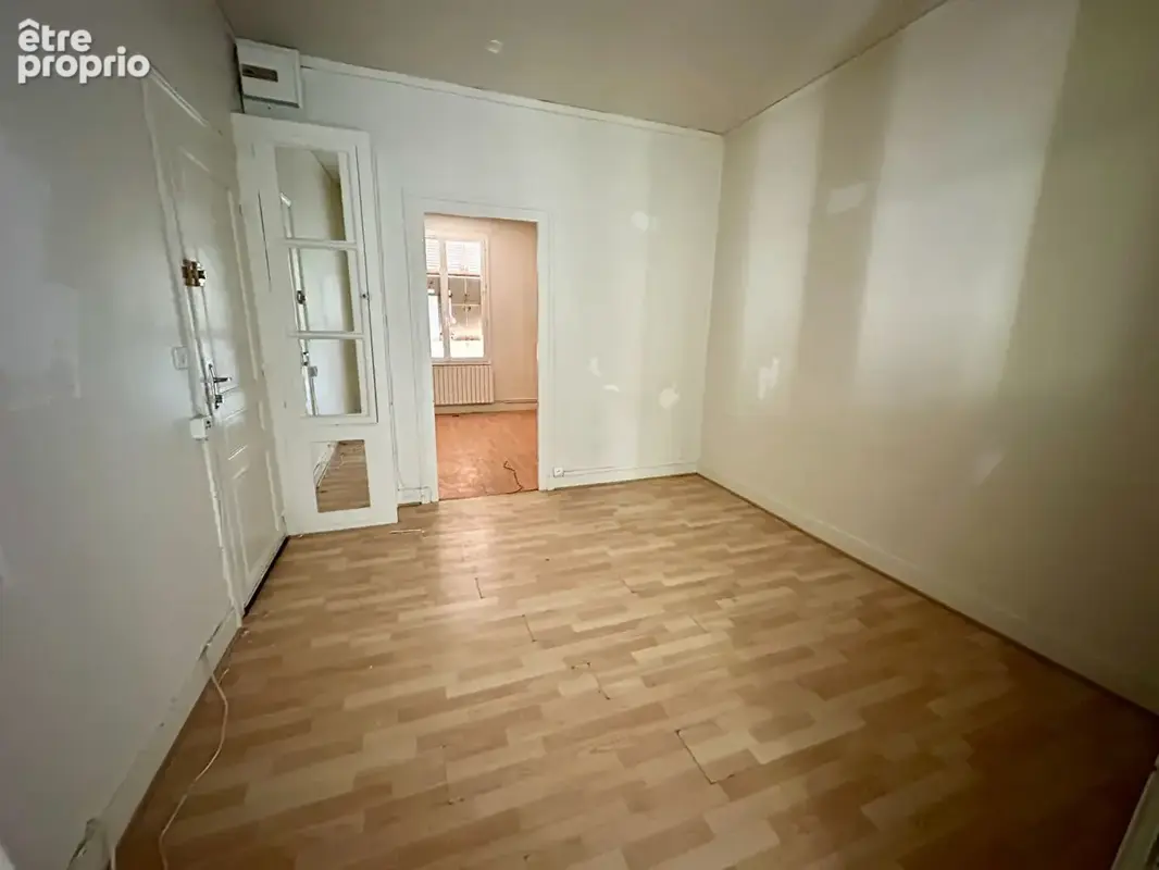 Immeuble 102m² à tours - photo 3