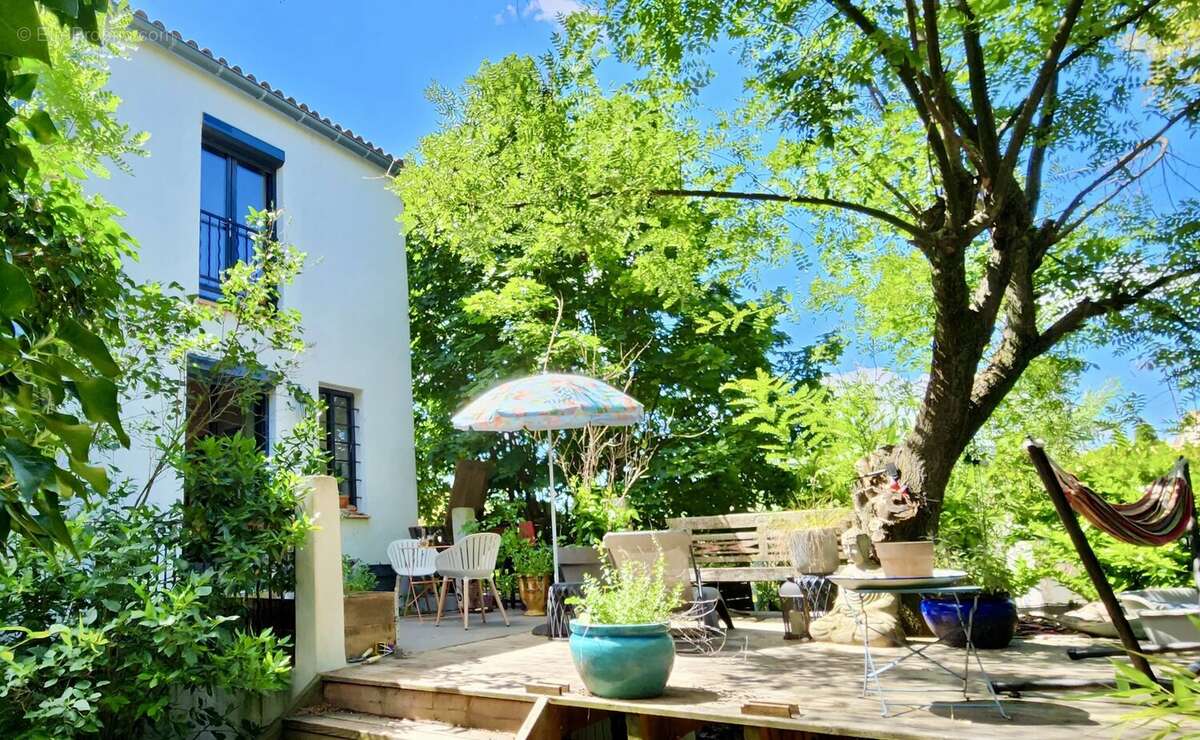 Maison à SUSSARGUES