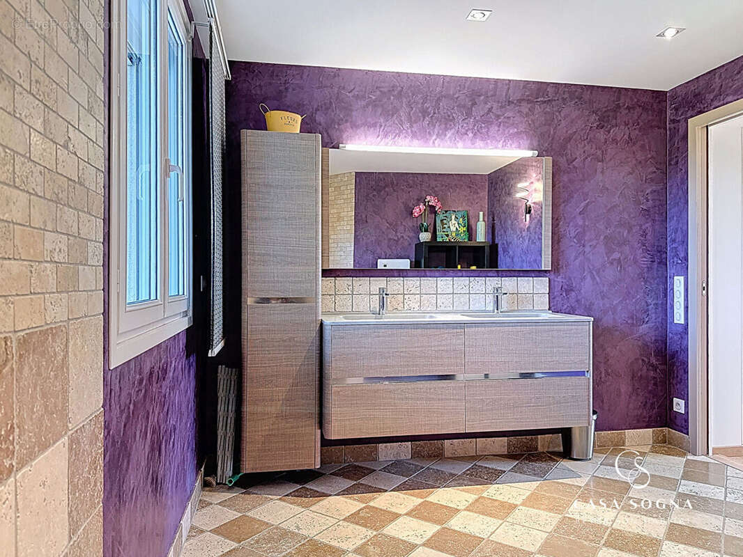 Maison à CHATEAU-GAILLARD