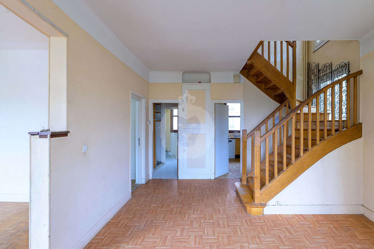 Maison à CHAMPIGNY-SUR-MARNE