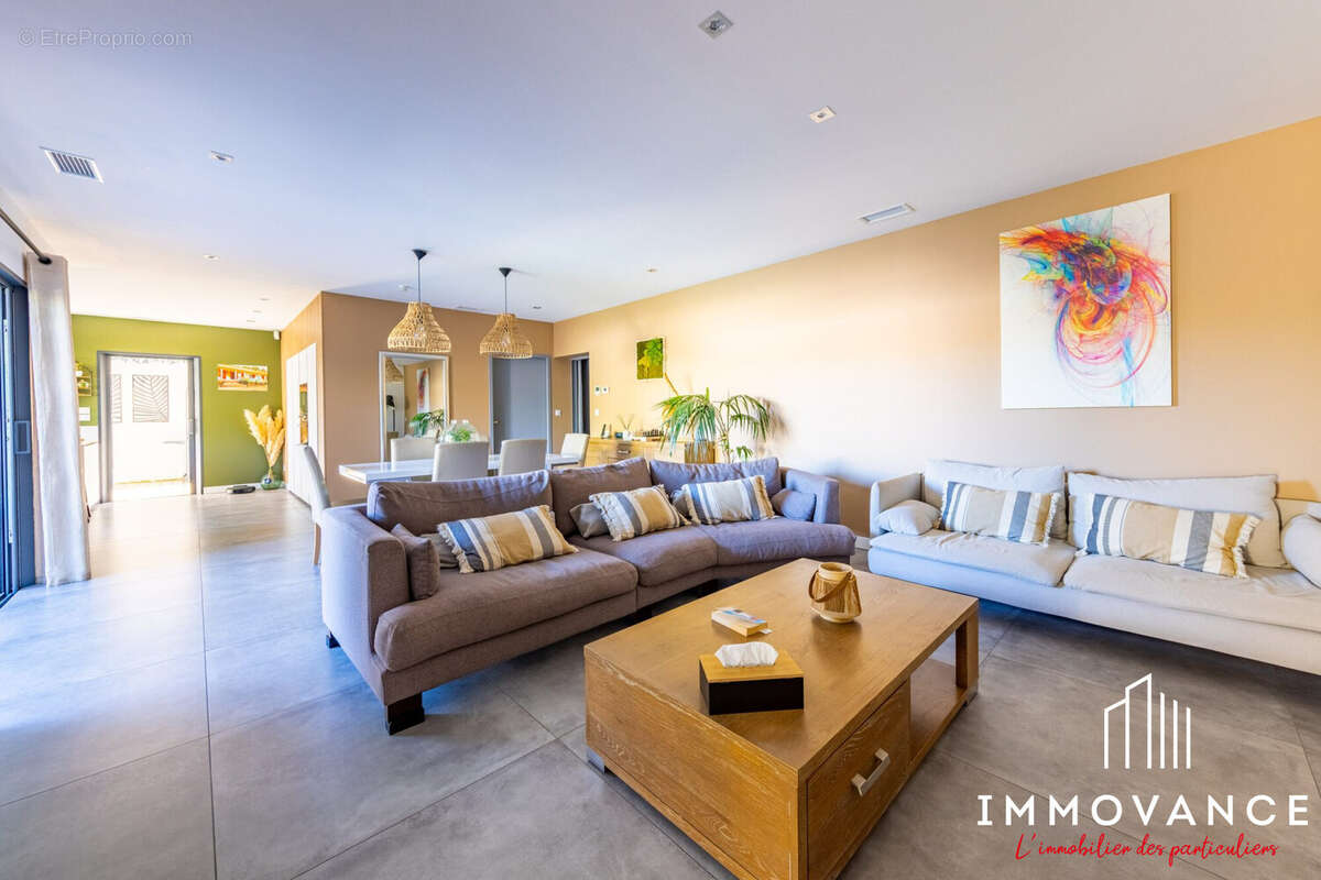 Maison à VENDARGUES