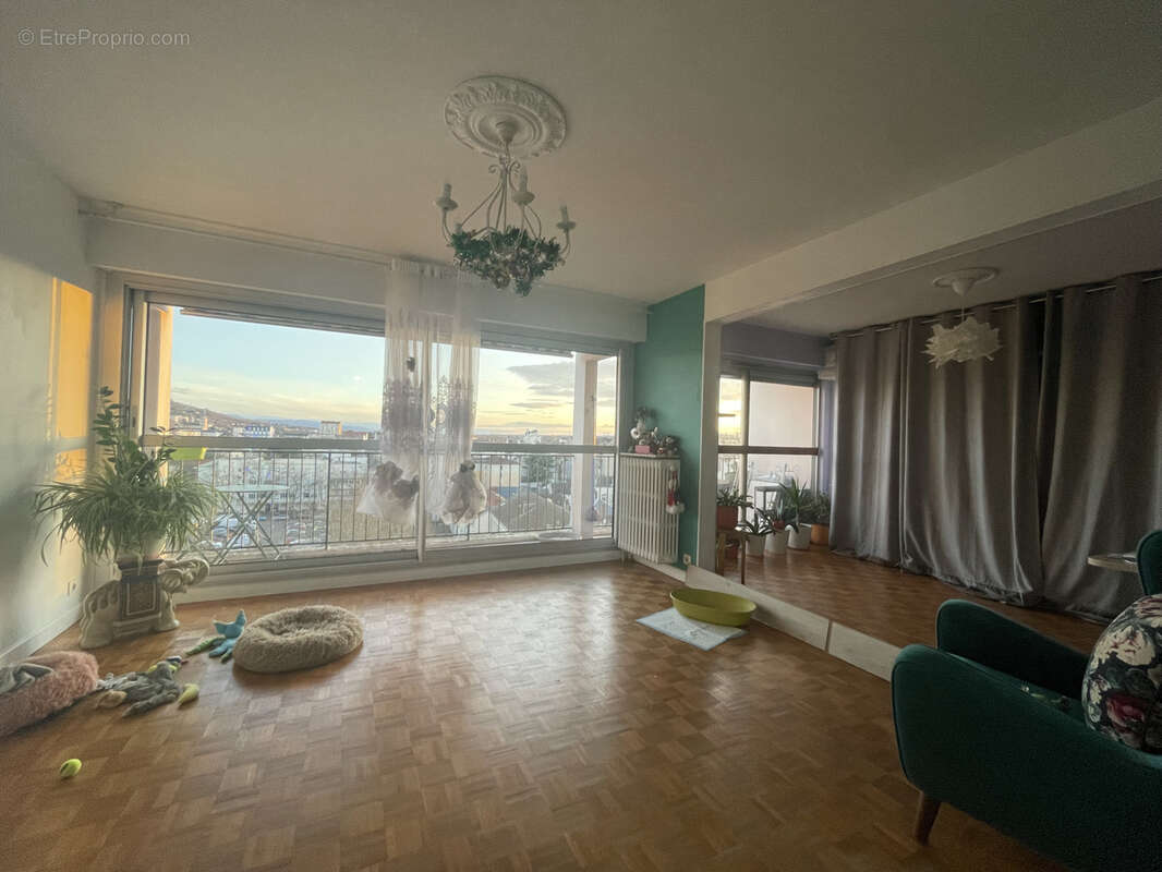 Appartement à VICHY