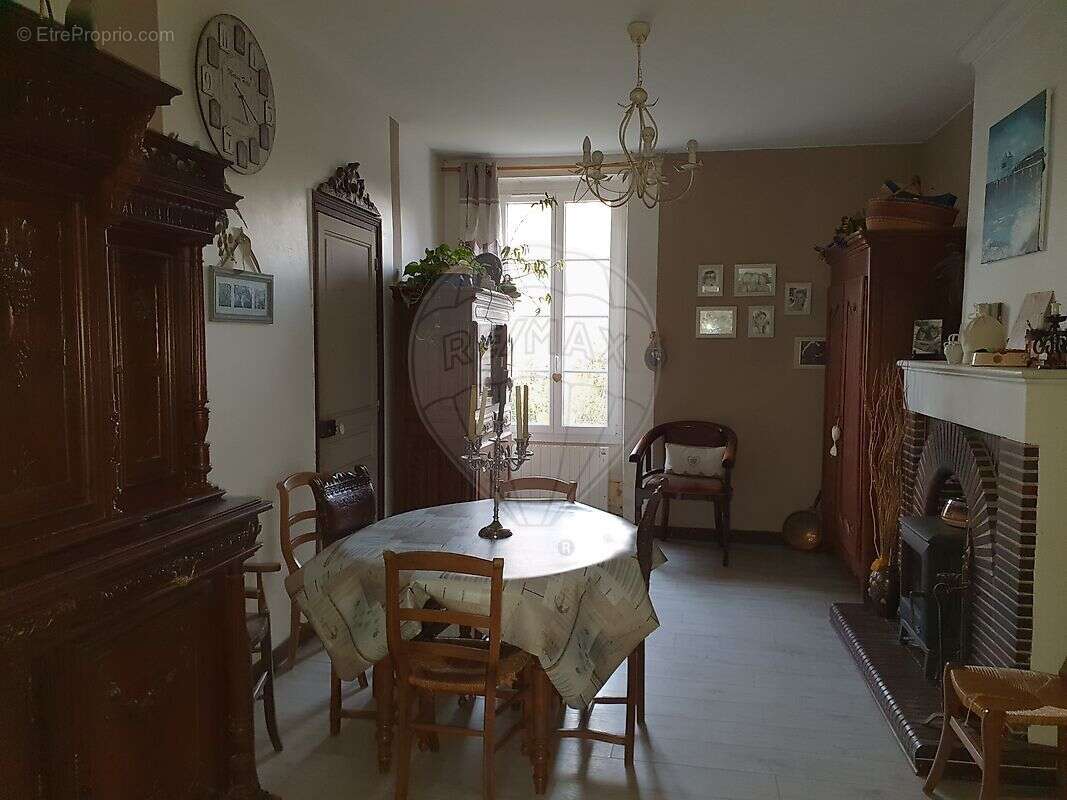 Maison à TAILLEBOURG