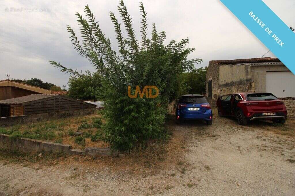 Maison à LES EGLISES-D&#039;ARGENTEUIL