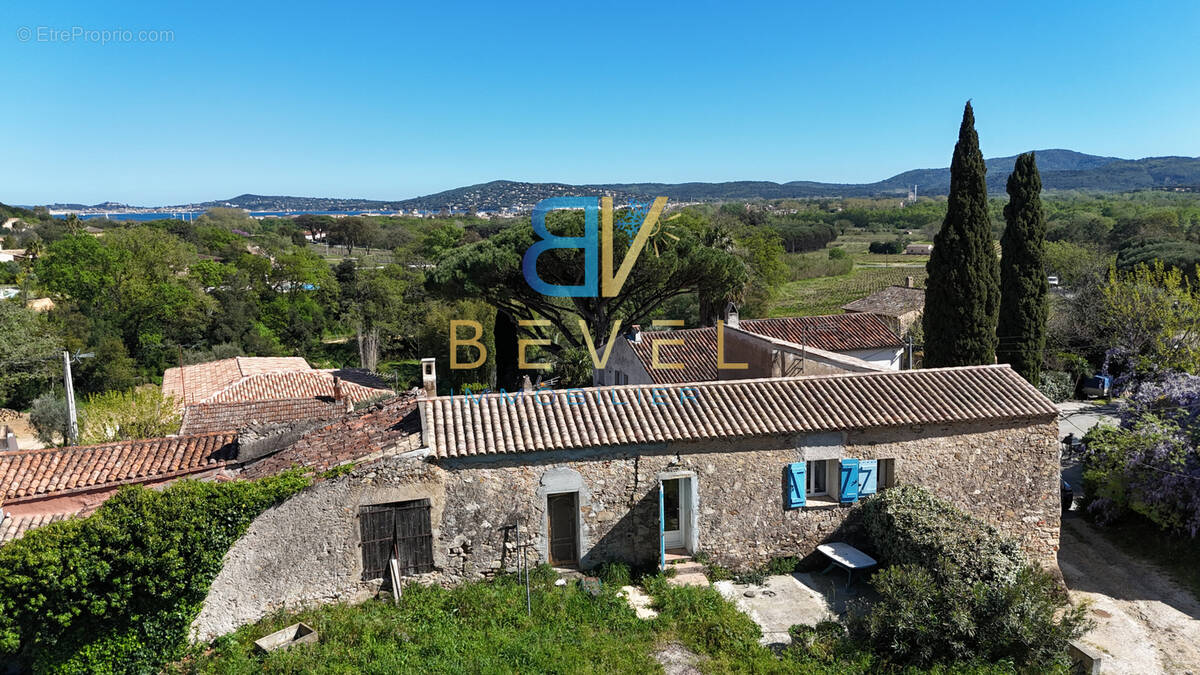 Maison à GRIMAUD