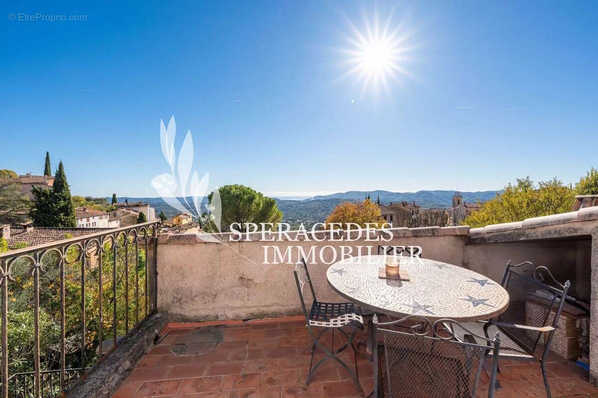 Maison à SPERACEDES