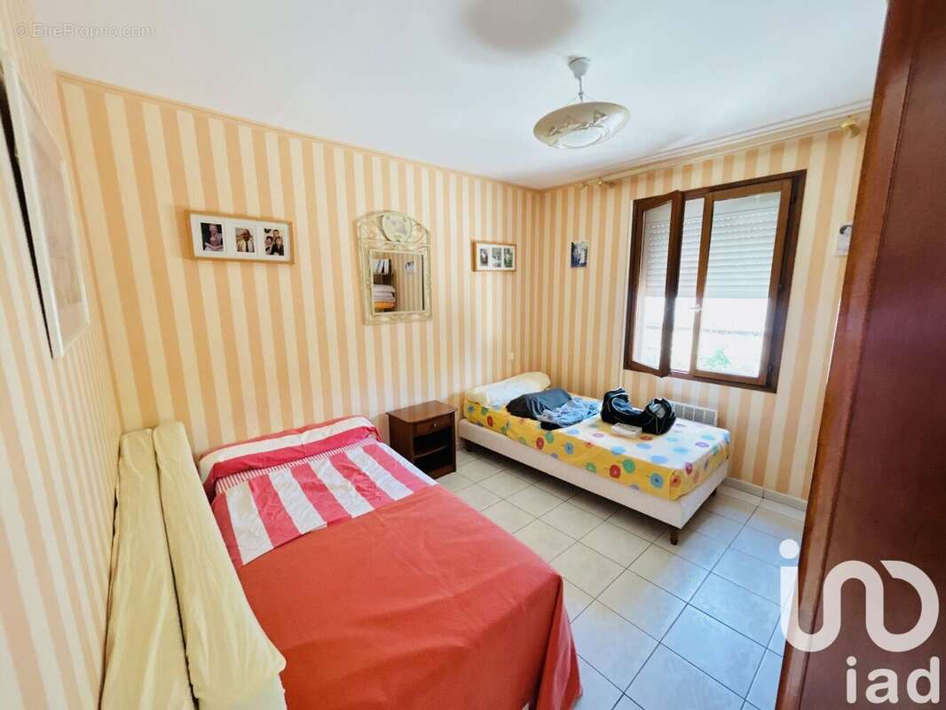 Maison 78 m² à Saint-Thibery  - photo 3