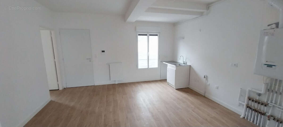 Appartement à EPERNON