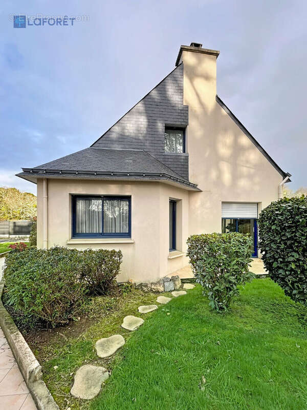 Maison à GUIDEL