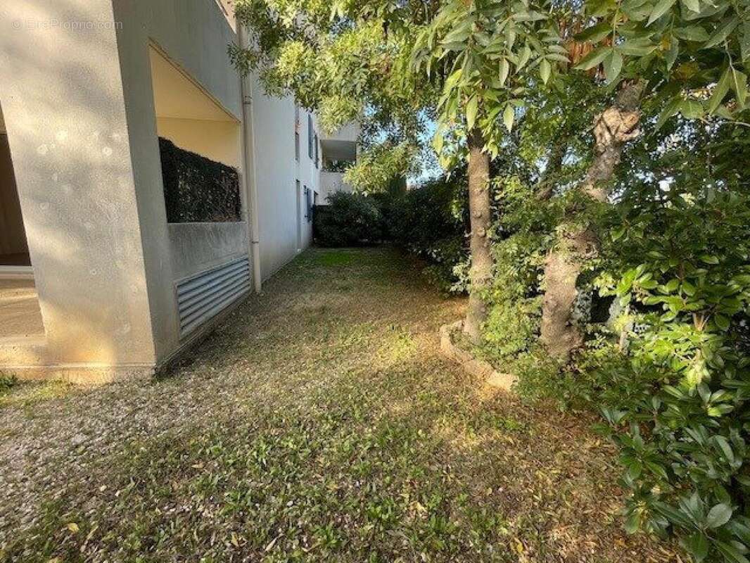 Photo 8 - Appartement à MARSEILLE-13E