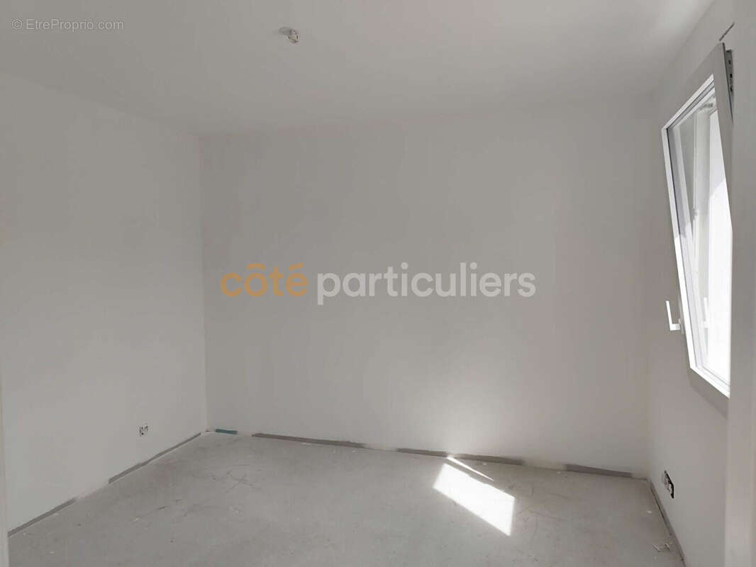 Maison à MARCEY-LES-GREVES