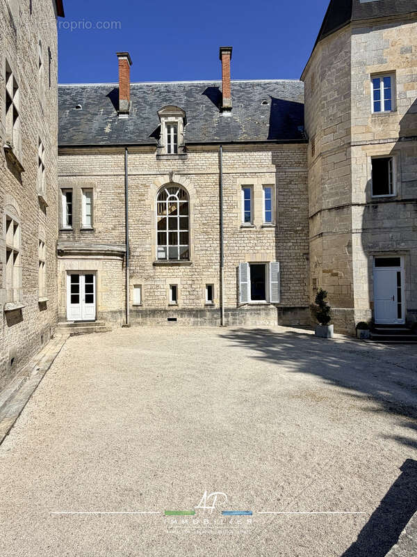 Appartement à BEIRE-LE-CHATEL