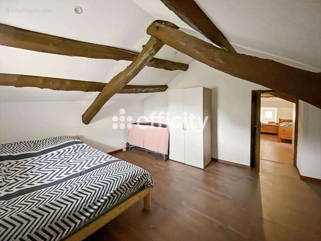 Maison 125 m² à Saint-Affrique  - photo 8
