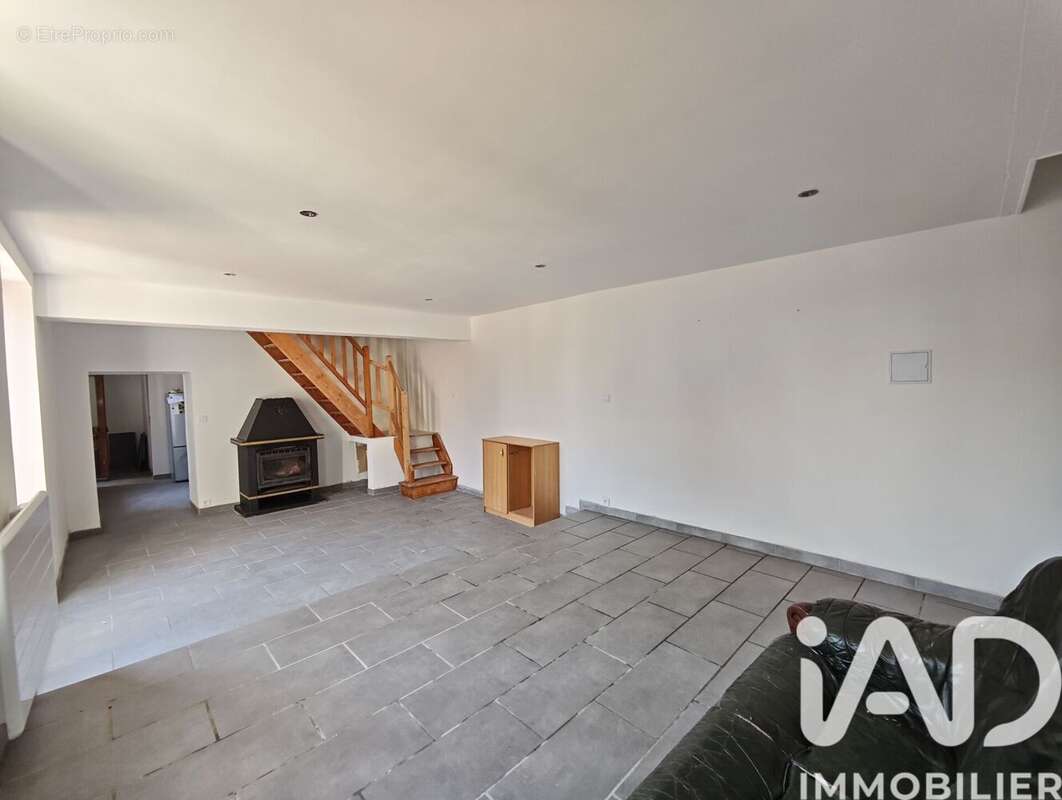 Maison 106 m² à Chesley  - photo 9