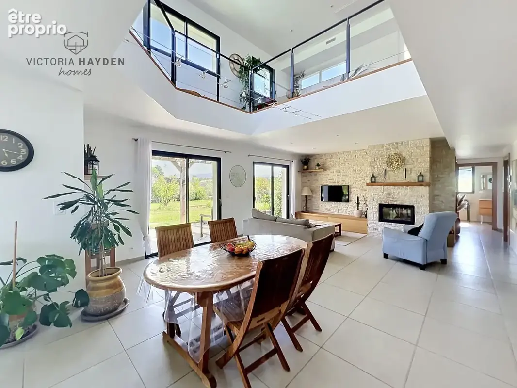 Maison 5 pièces 180 m² à vendre à Gan (64290) - photo 2