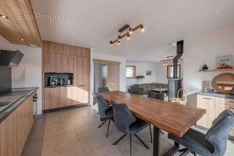 Maison 169 m² à Morzine  - photo 2
