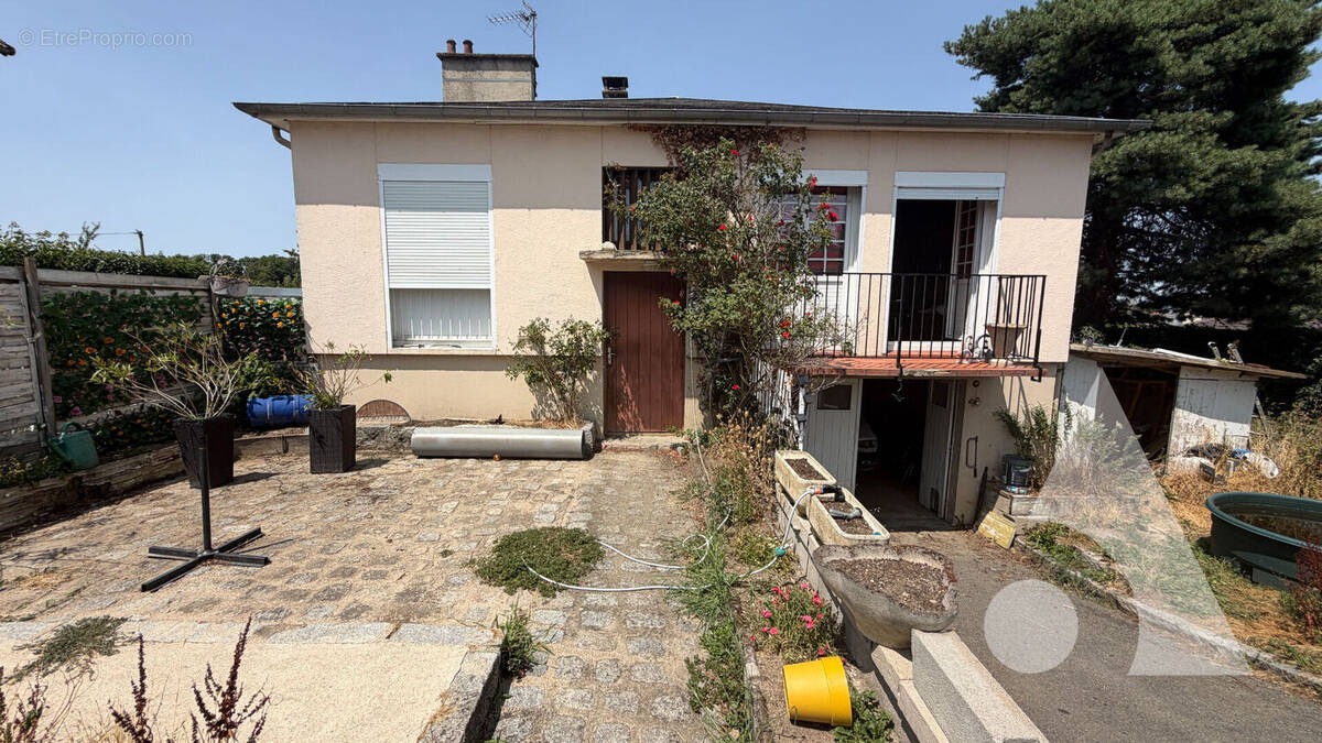 Maison à GUERET