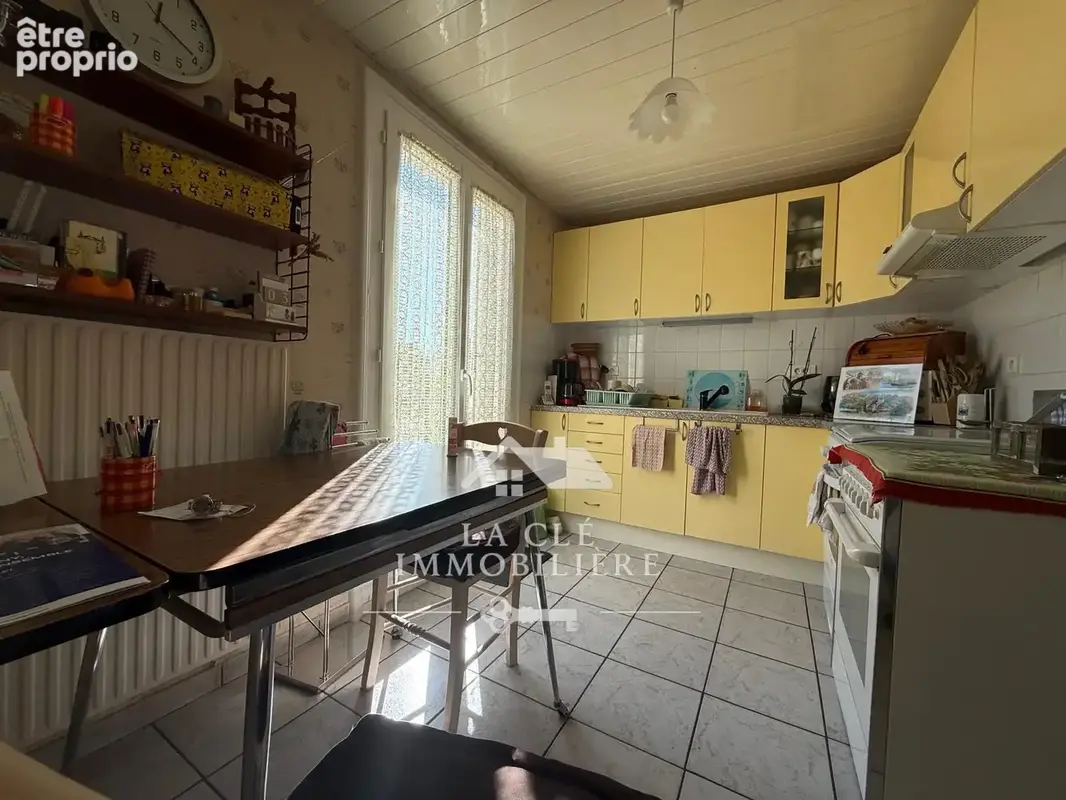 Lagny le sec- belle maison familiale 5 pieces - photo 2