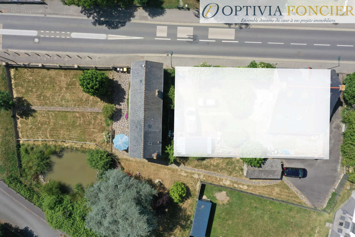 Maison à LE SEL-DE-BRETAGNE