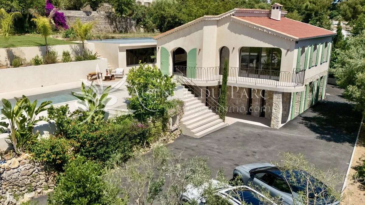 Villa de charme 216 m2+ 199 m2 de possibilité d’agrandissement - photo 31