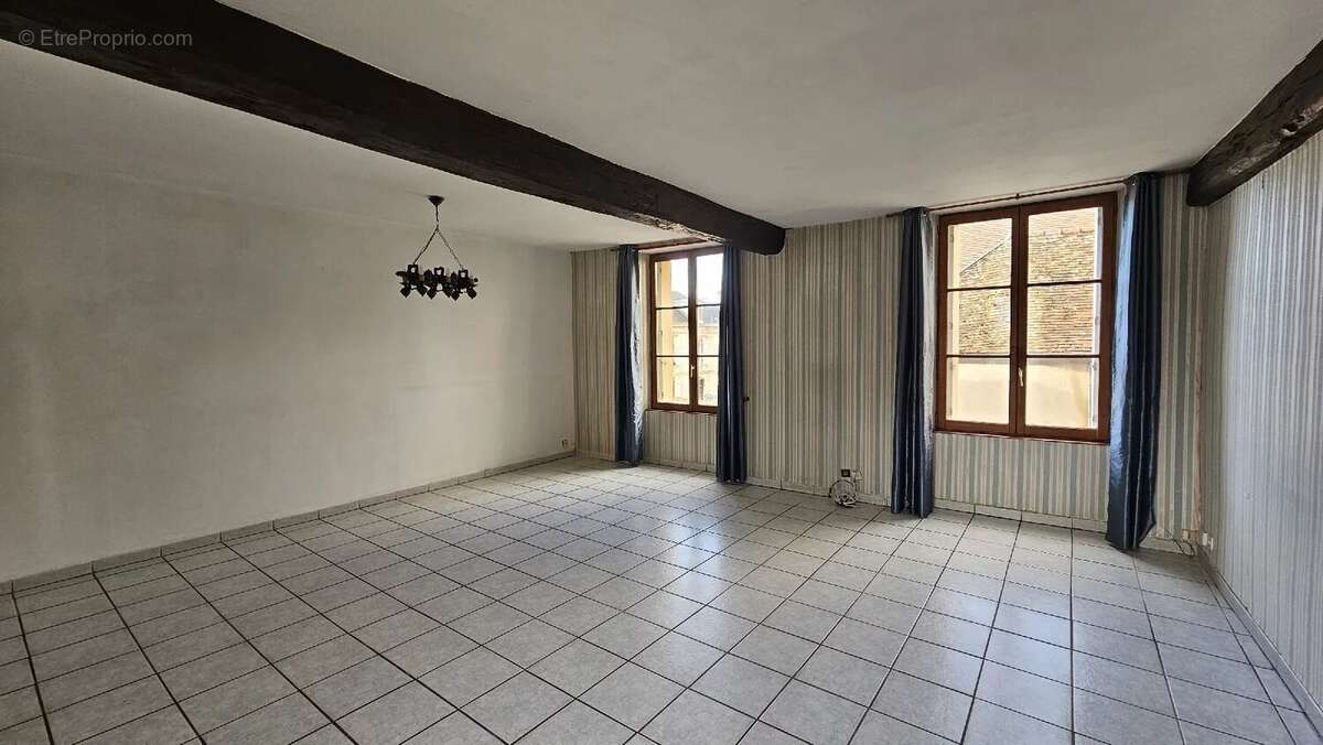 Appartement à GALLARDON