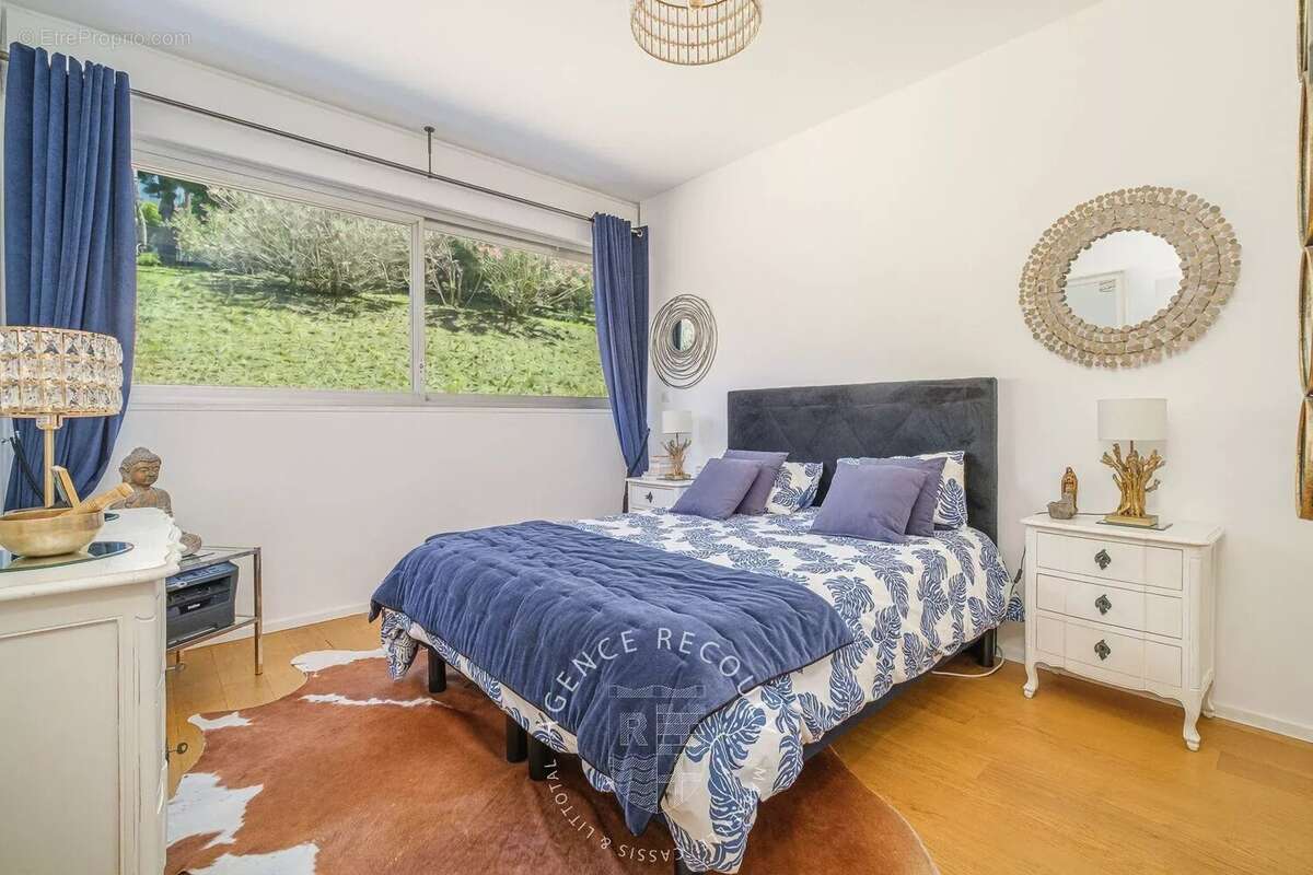 Appartement à MARSEILLE-7E