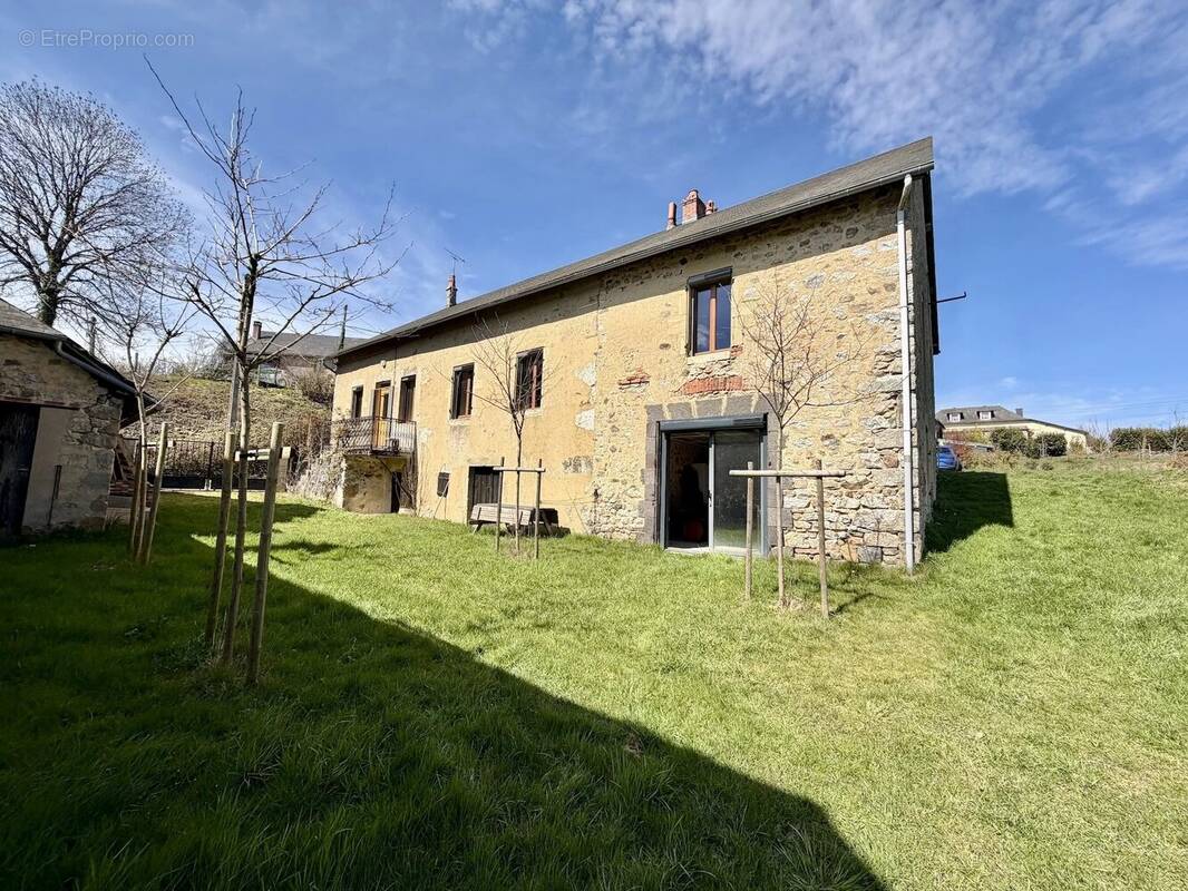 Maison à ARLEUF