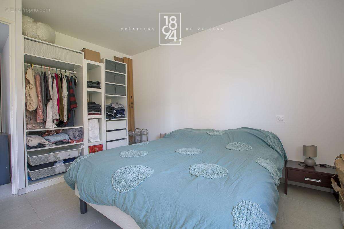Appartement à MARSEILLE-12E