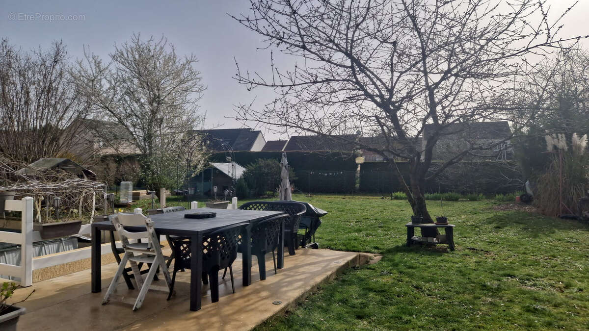 Maison à BRAY-SUR-SEINE