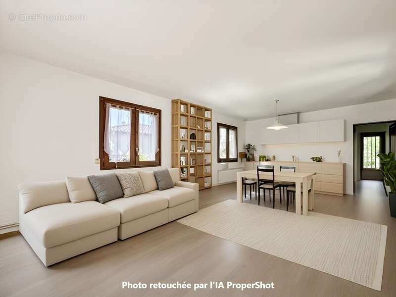 Maison à ROQUEFORT