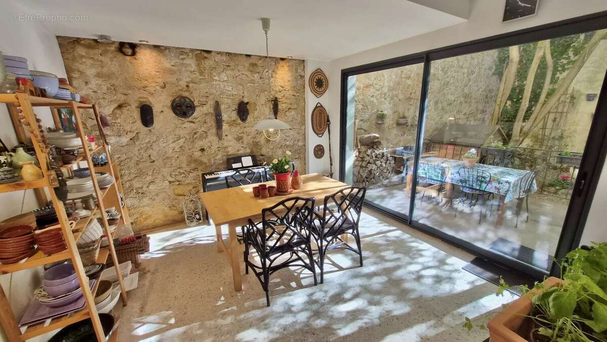 Maison à NEZIGNAN-L'EVEQUE