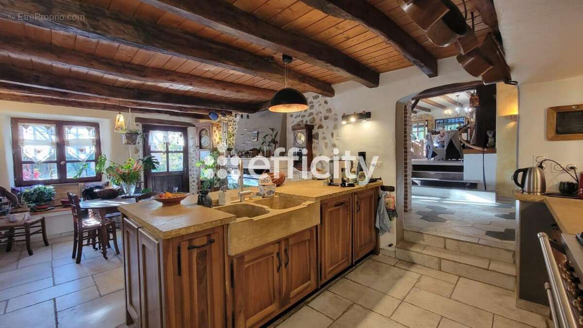 Maison située en campagne - photo 14
