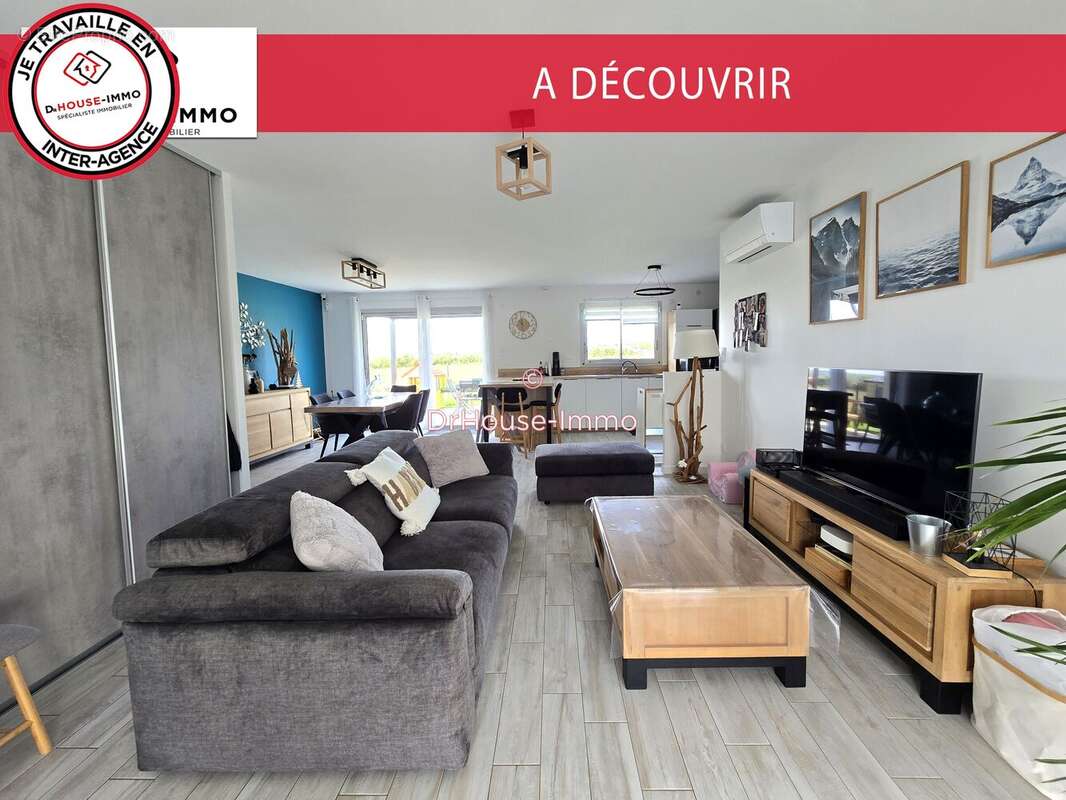 Maison à SAINTE-NEOMAYE