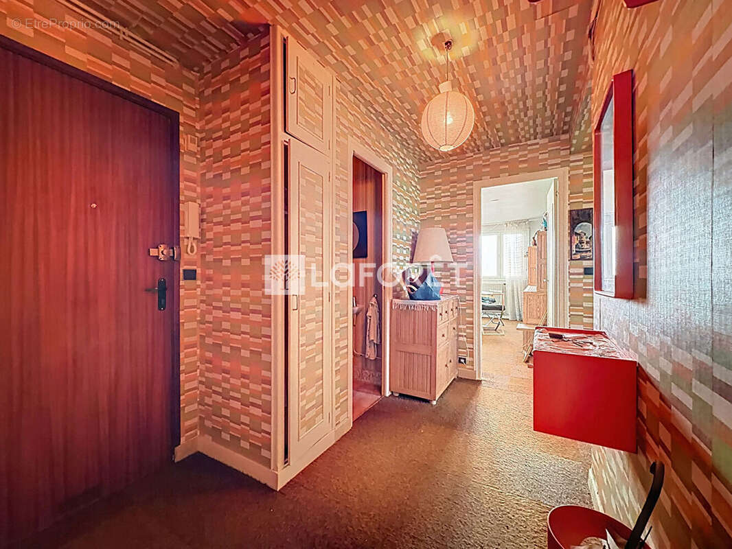 Appartement à OUISTREHAM