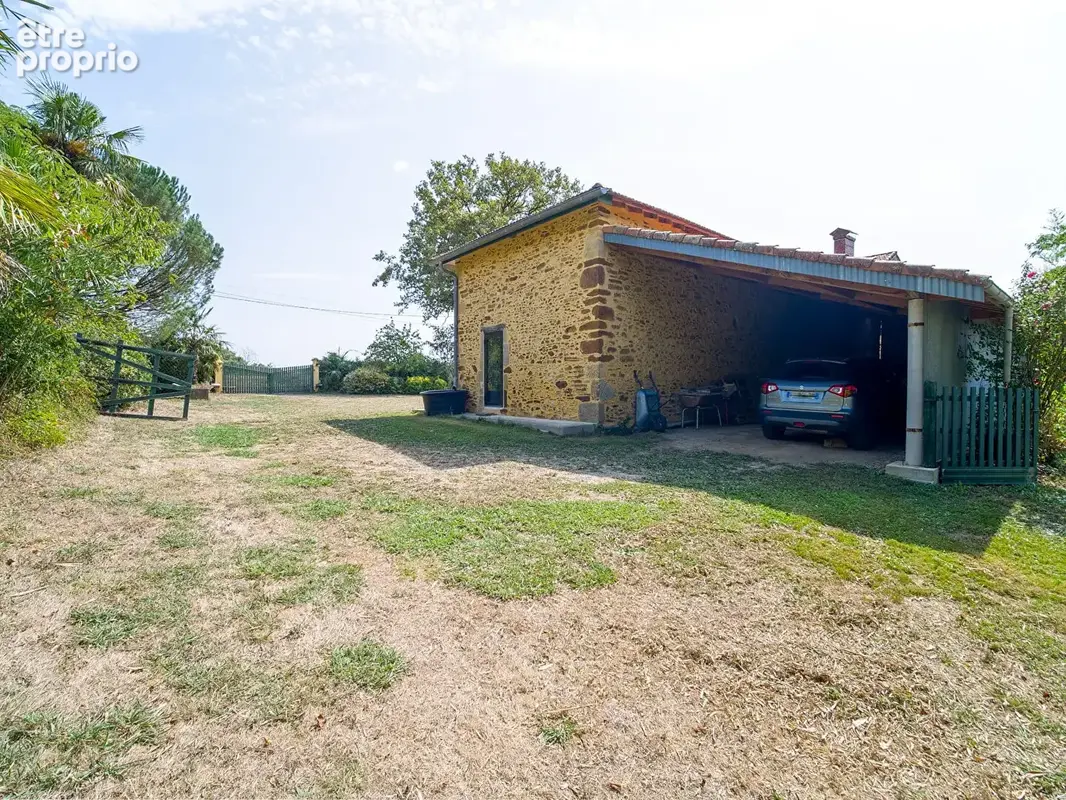 Maison de charme avec dépendance sur 5 Ha de terres - photo 13