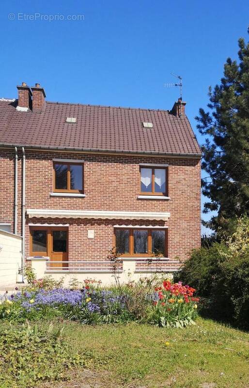 Maison à TILLOY-LEZ-CAMBRAI