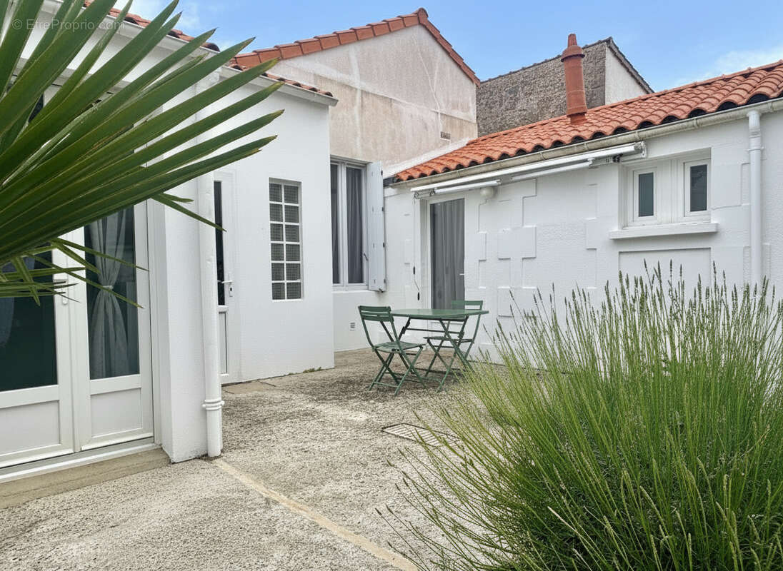 Maison à ROCHEFORT