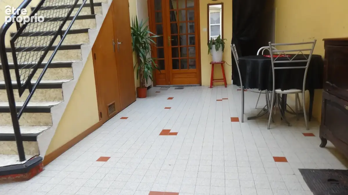 Dpt Vosges (88),  MIRECOURT MAISON de ville P6 avec TERRASSE couverte, cave - photo 21