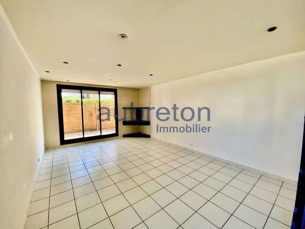 Appartement à SEYSSINET-PARISET