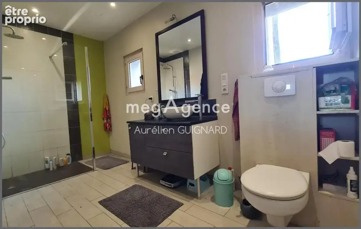 3 chambres, 1 dépendance offant un bel espace en pelouse avec une mare - photo 7