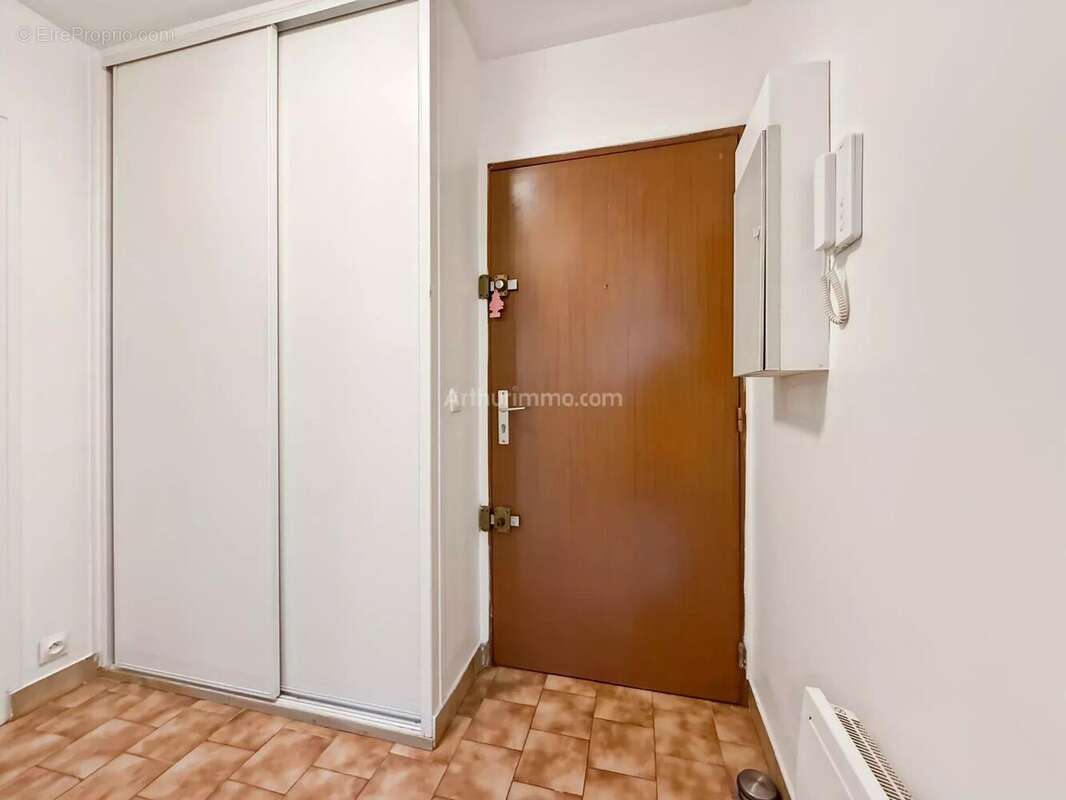 Appartement à THORIGNY-SUR-MARNE