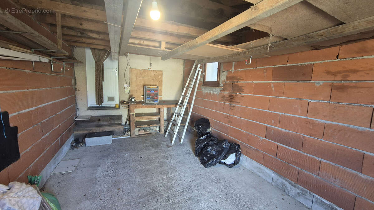 Maison à SAINT-MARTIN-LALANDE