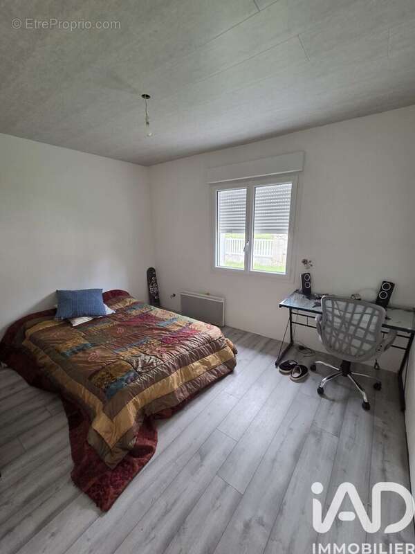 Photo 8 - Maison à MONTENDRE