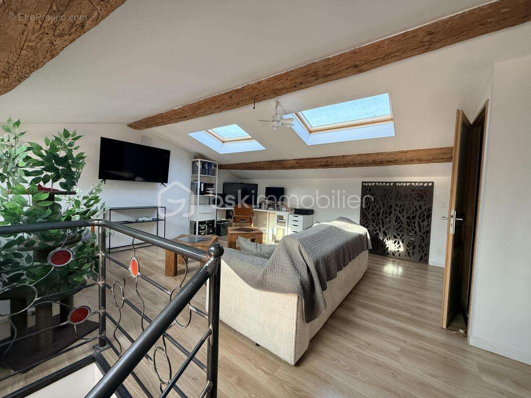 Appartement à LOUPIAN