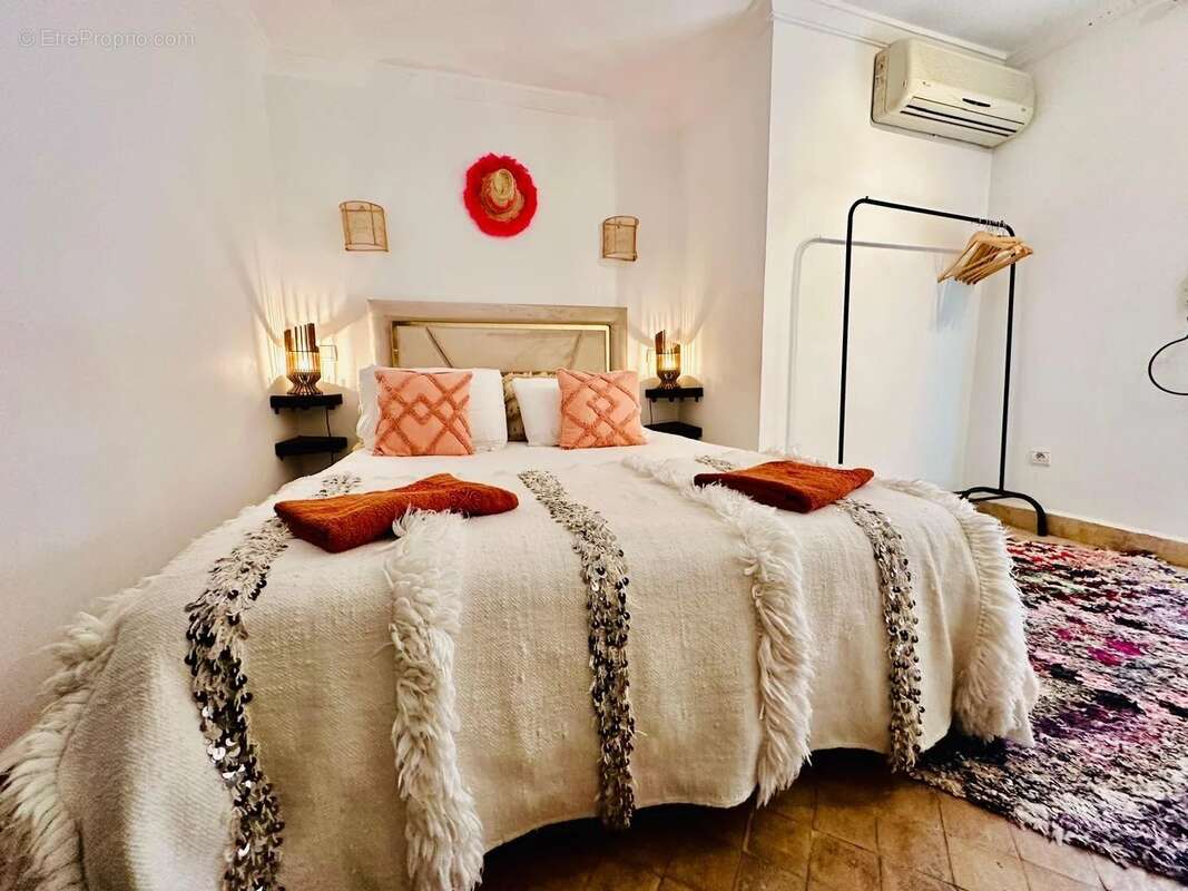 Duplex rénové et meublé  -127 m2 -marrakech - photo 4