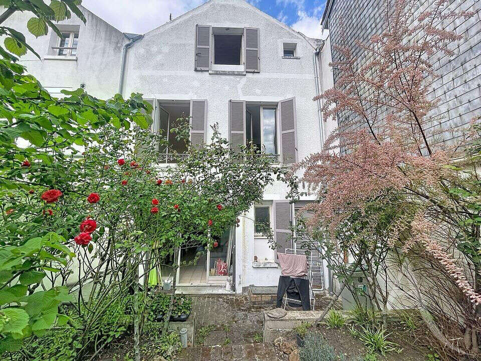 Maison à MANTES-LA-JOLIE