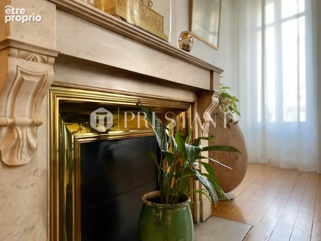 Saint Seurin - Appartement étage noble - photo 3