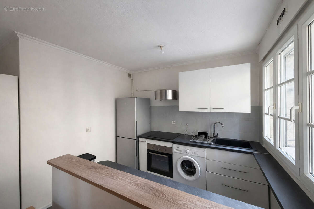 Appartement à MARSEILLE-8E