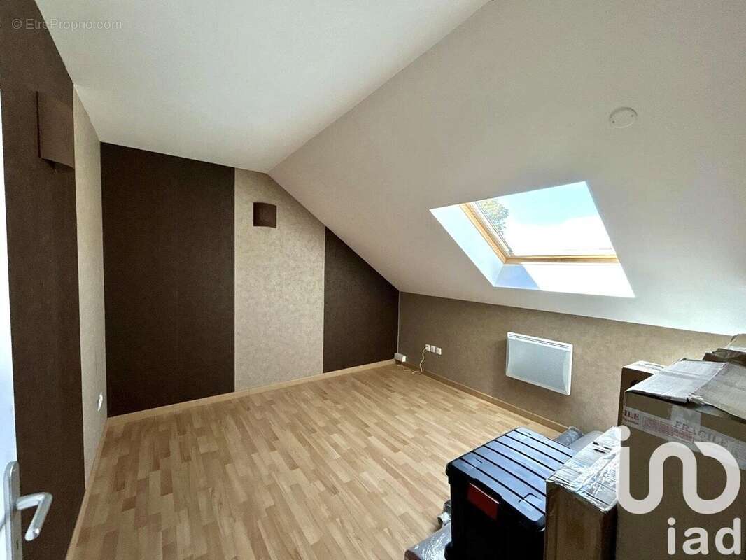 Photo 5 - Maison à VERNY